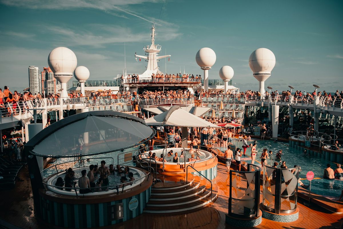 Cruise ship
